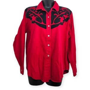 The Vintage Southwest Canyon Rodeo Cowgirl Button Down Shirt in size Medium